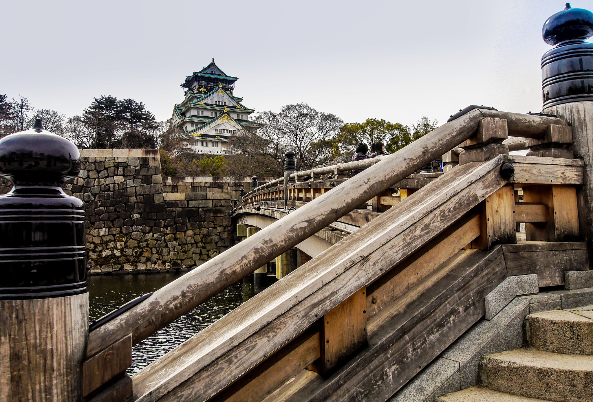 Panasonic Lumix DMC-GF6 + OLYMPUS M.9-18mm F4.0-5.6 sample photo. Osaka castle photography