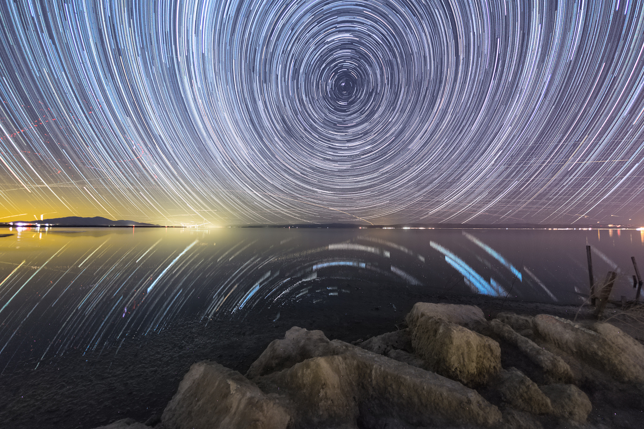 Sigma 15mm f/2.8 EX Fisheye sample photo. Stars spin in the sky above the southern shore of the salton sea photography