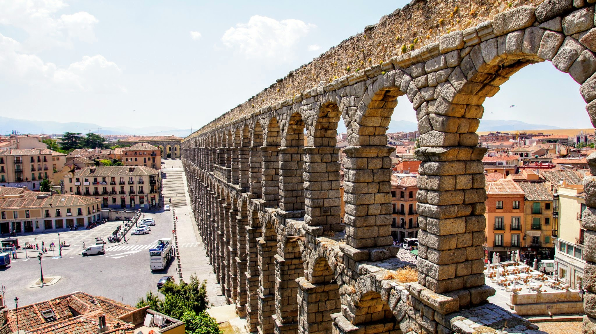 Sony SLT-A33 + Sony DT 16-105mm F3.5-5.6 sample photo. Aqueduct of segovia  photography