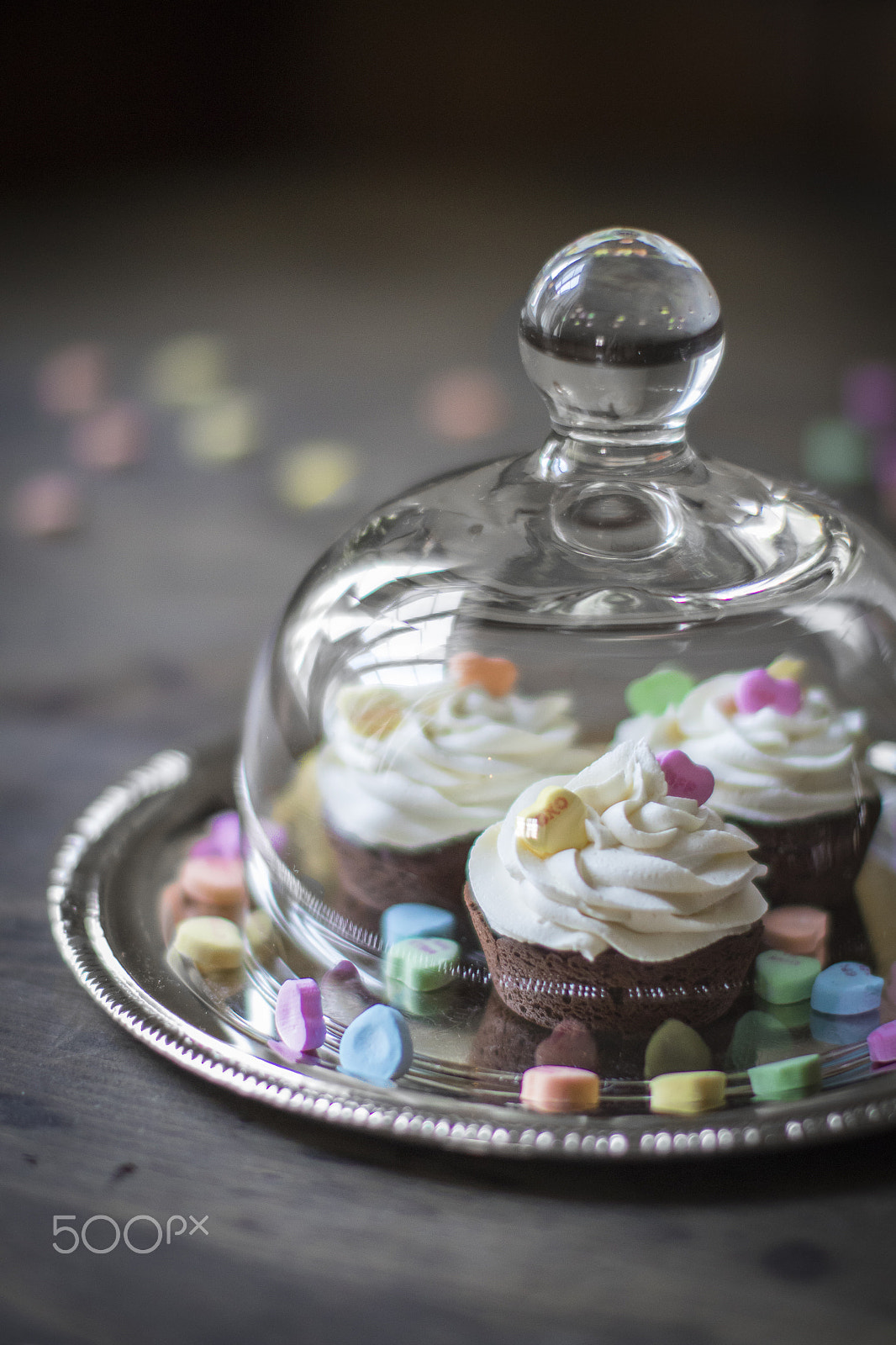 Canon EF 50mm F1.2L USM sample photo. Brownie cupcakes with whitw chocolate cream photography