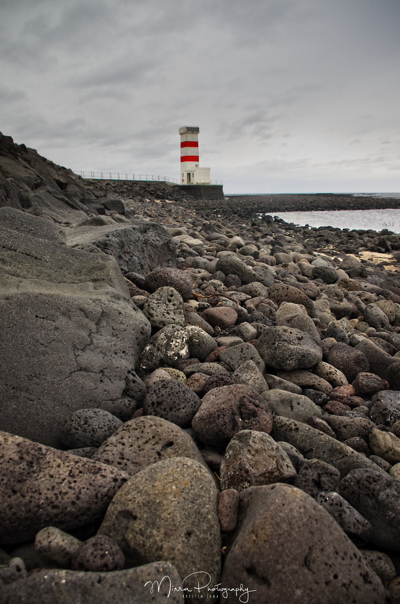 Pentax K-5 II + Pentax smc DA 18-55mm F3.5-5.6 AL WR sample photo. Gardskagaviti, iceland photography