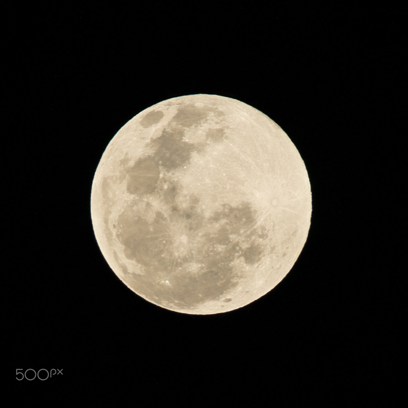 Canon EF 70-200mm F2.8L IS USM sample photo. Full moon photography