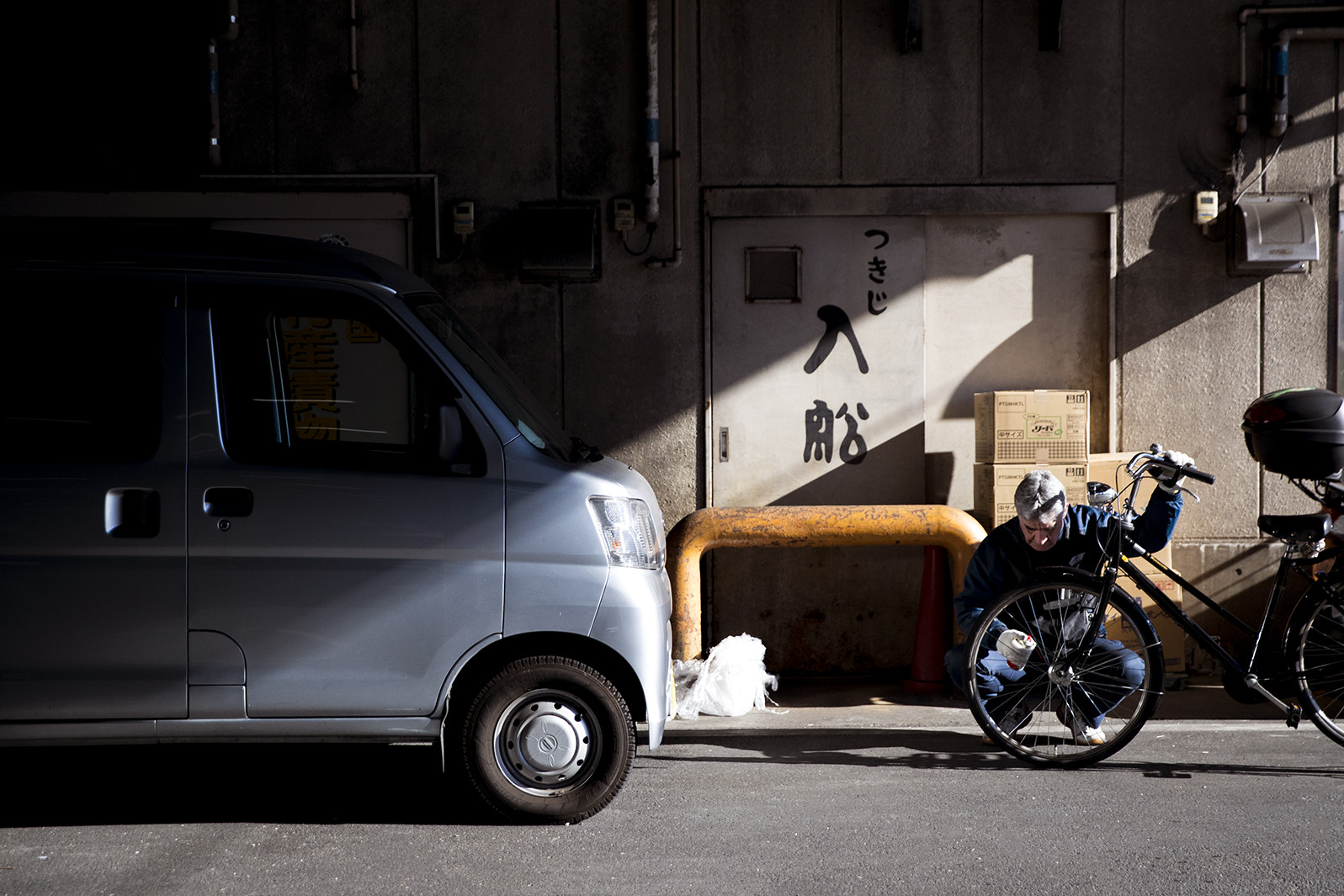 Canon EF 24-70mm F2.8L II USM sample photo. The light photography