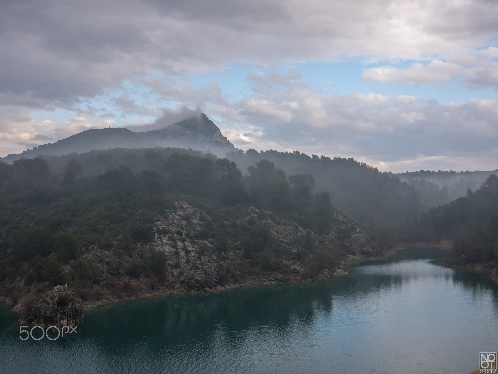 Panasonic Lumix DMC-GX7 + LUMIX G 20/F1.7 II sample photo. Lac de bimont #2 photography