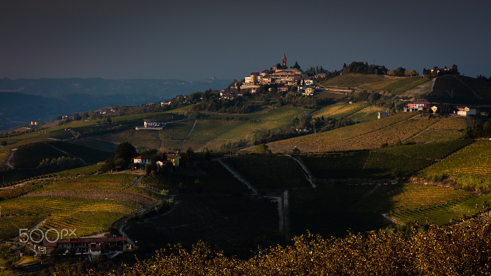 Canon EOS 5DS + Canon EF 70-200mm F2.8L IS II USM sample photo. Piemonte, italy photography