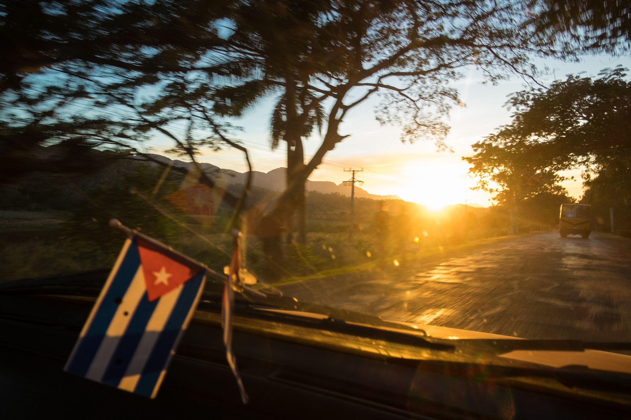 Fujifilm X-E2 + Fujifilm XF 18mm F2 R sample photo. Cuba trip photography