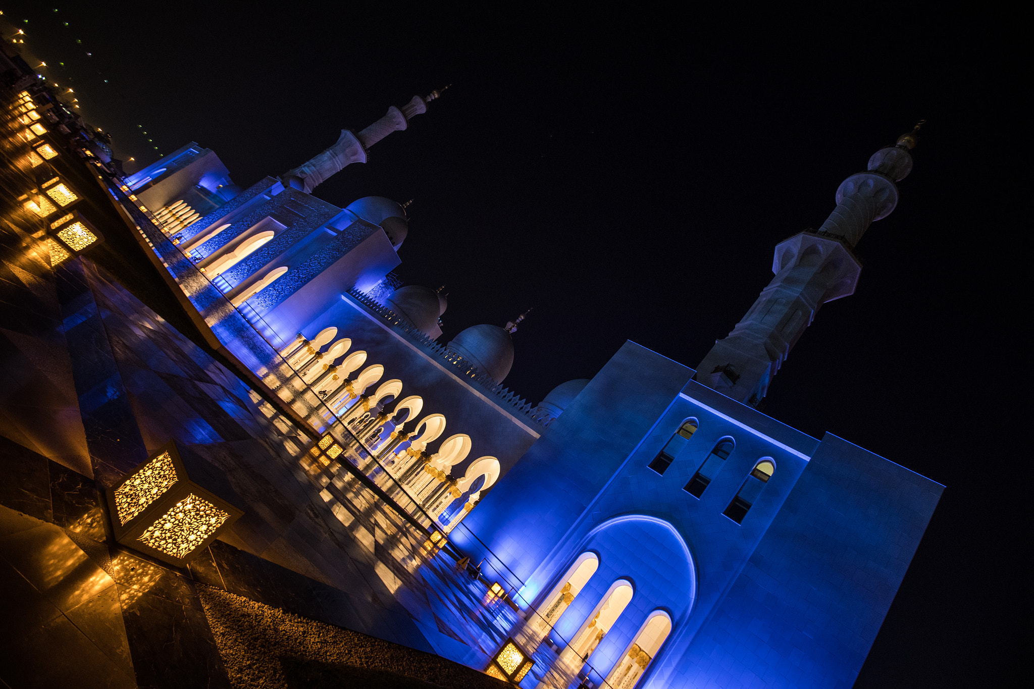 Canon EF 16-35mm F2.8L II USM sample photo. Mezquita sheikh zayed photography