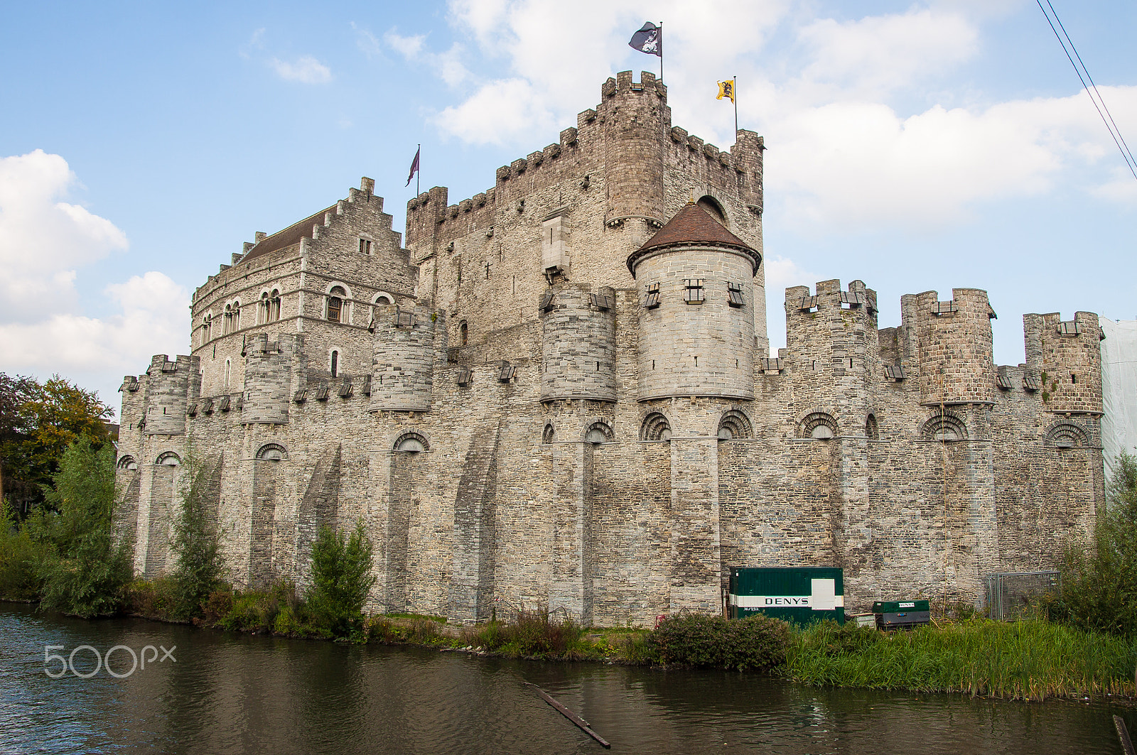 Sigma 17-70mm F2.8-4 DC Macro OS HSM sample photo. Brugge photography