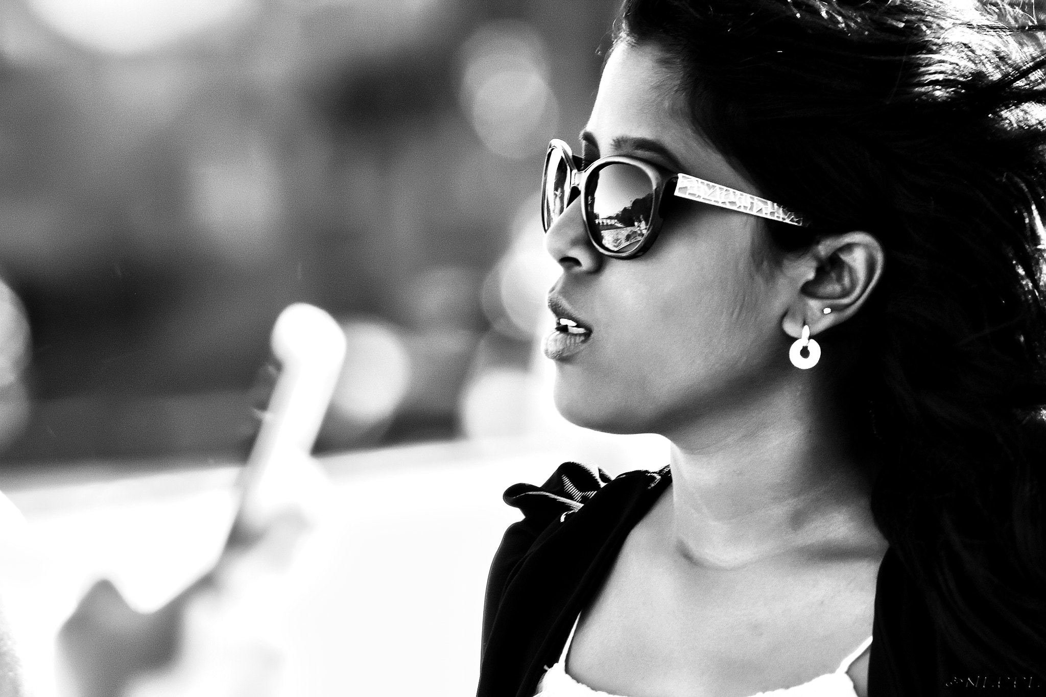 Canon EOS 1100D (EOS Rebel T3 / EOS Kiss X50) sample photo. The lady in paris photography