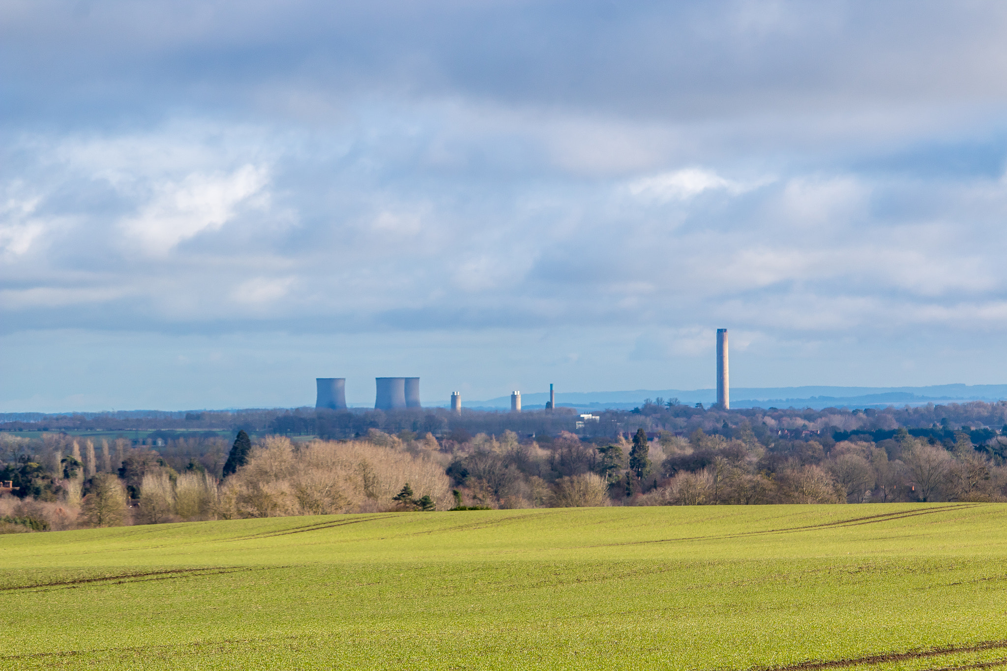 Canon EF-S 55-250mm F4-5.6 IS STM sample photo. Power station photography