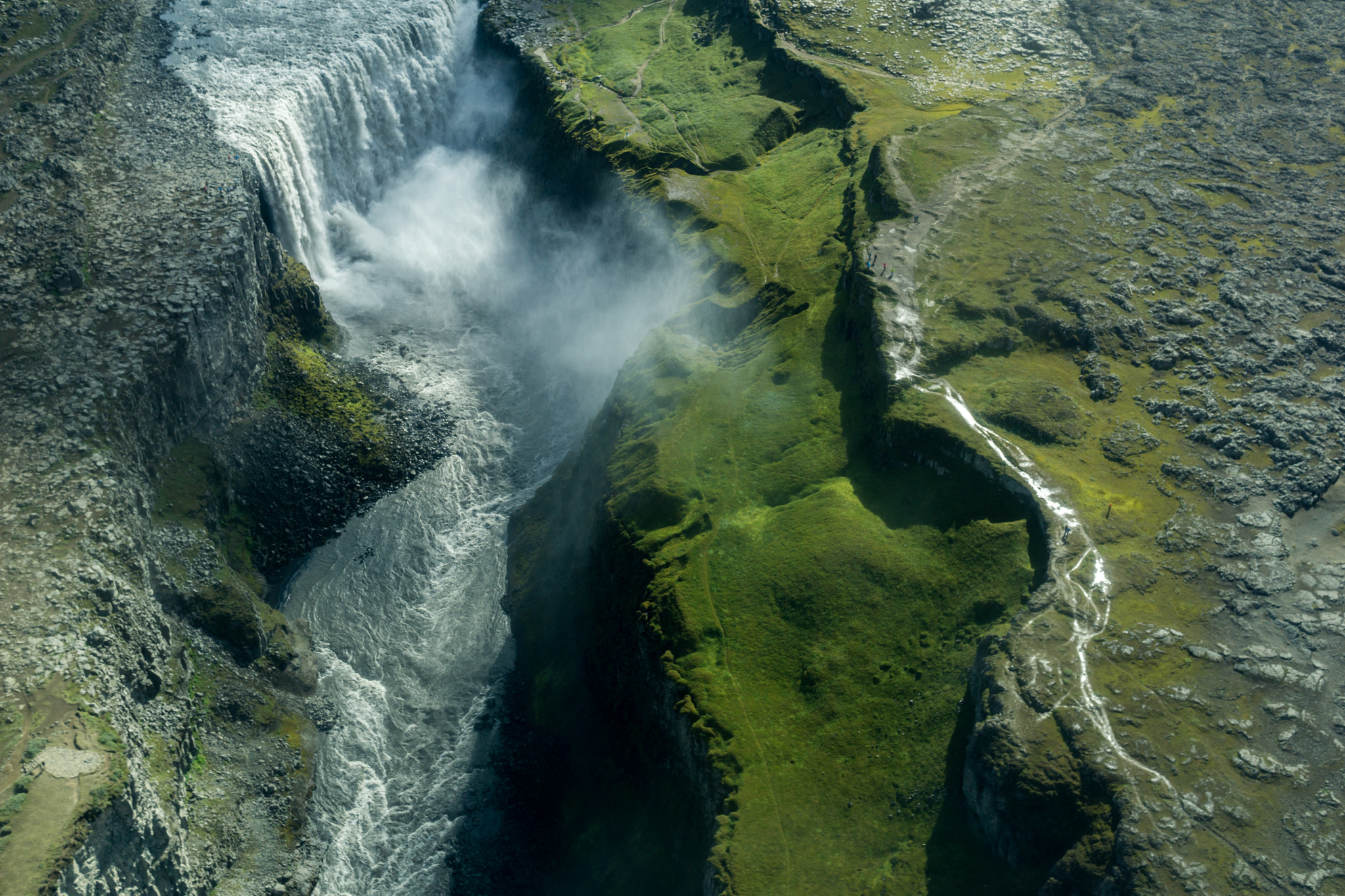 Sony Sonnar T* E 24mm F1.8 ZA sample photo. Dettifoss photography