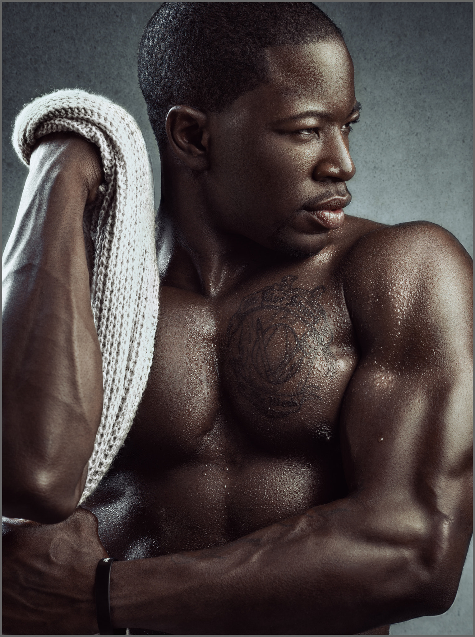 Phase One P30+ sample photo. Fazon gray - incredible athlete & model photography