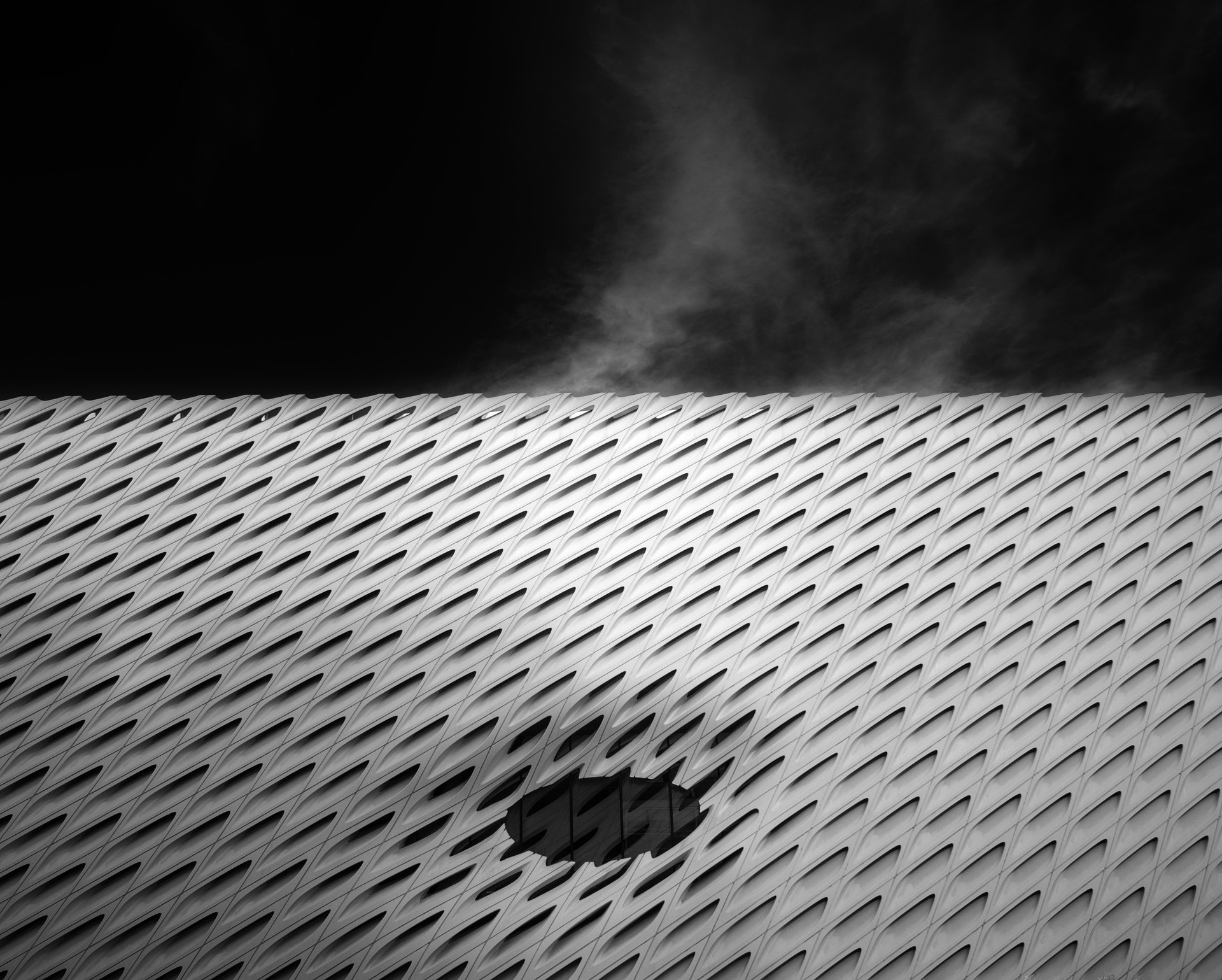 Sony a7R sample photo. The broad b&w photography
