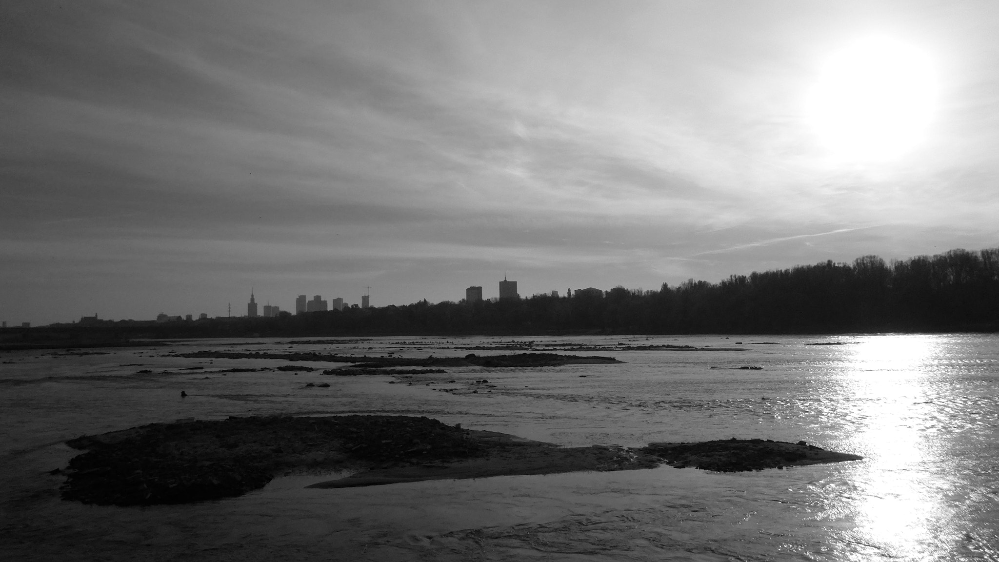 Panasonic Lumix DMC-TS5 (Lumix DMC-FT5) sample photo. Warsaw shore photography