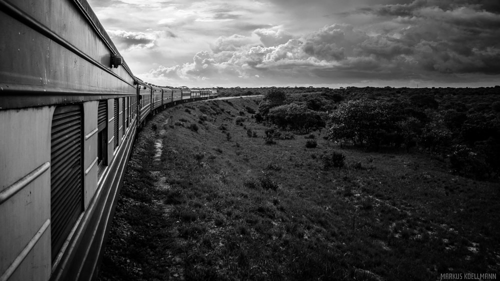 1 NIKKOR VR 10-100mm f/4-5.6 sample photo. Into the storm photography