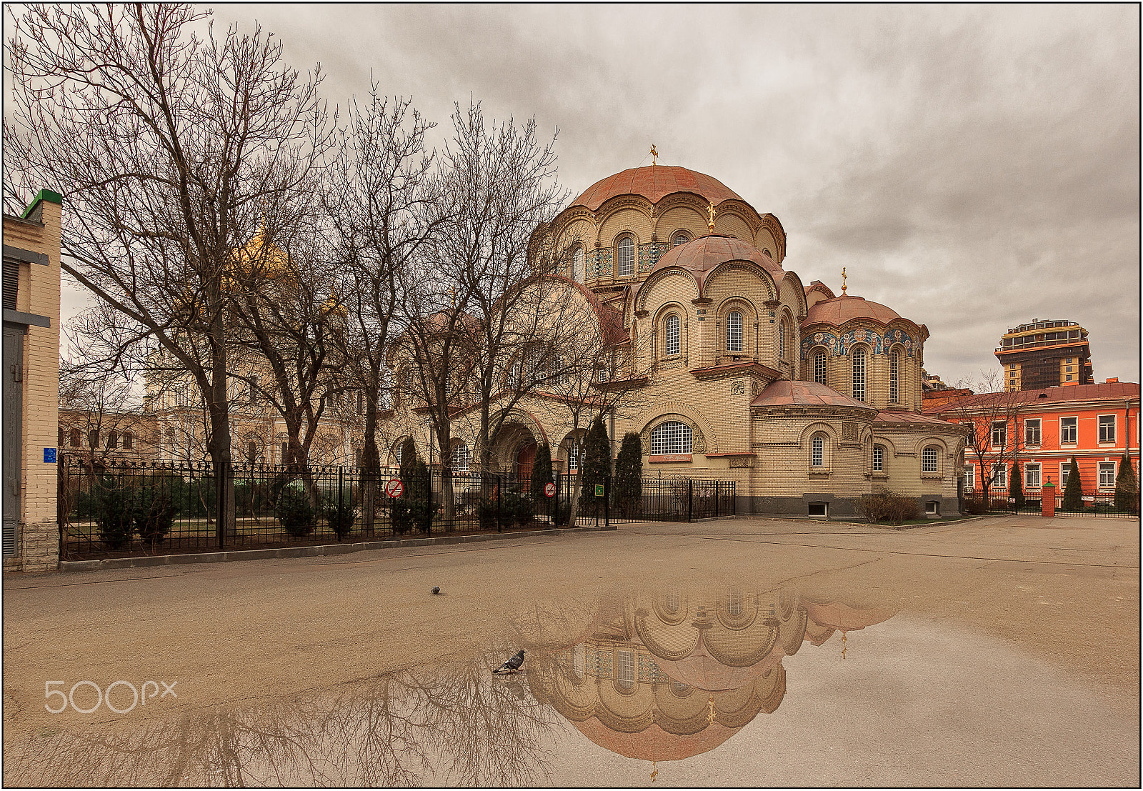 Sigma 10-20mm F3.5 EX DC HSM sample photo. Temple photography