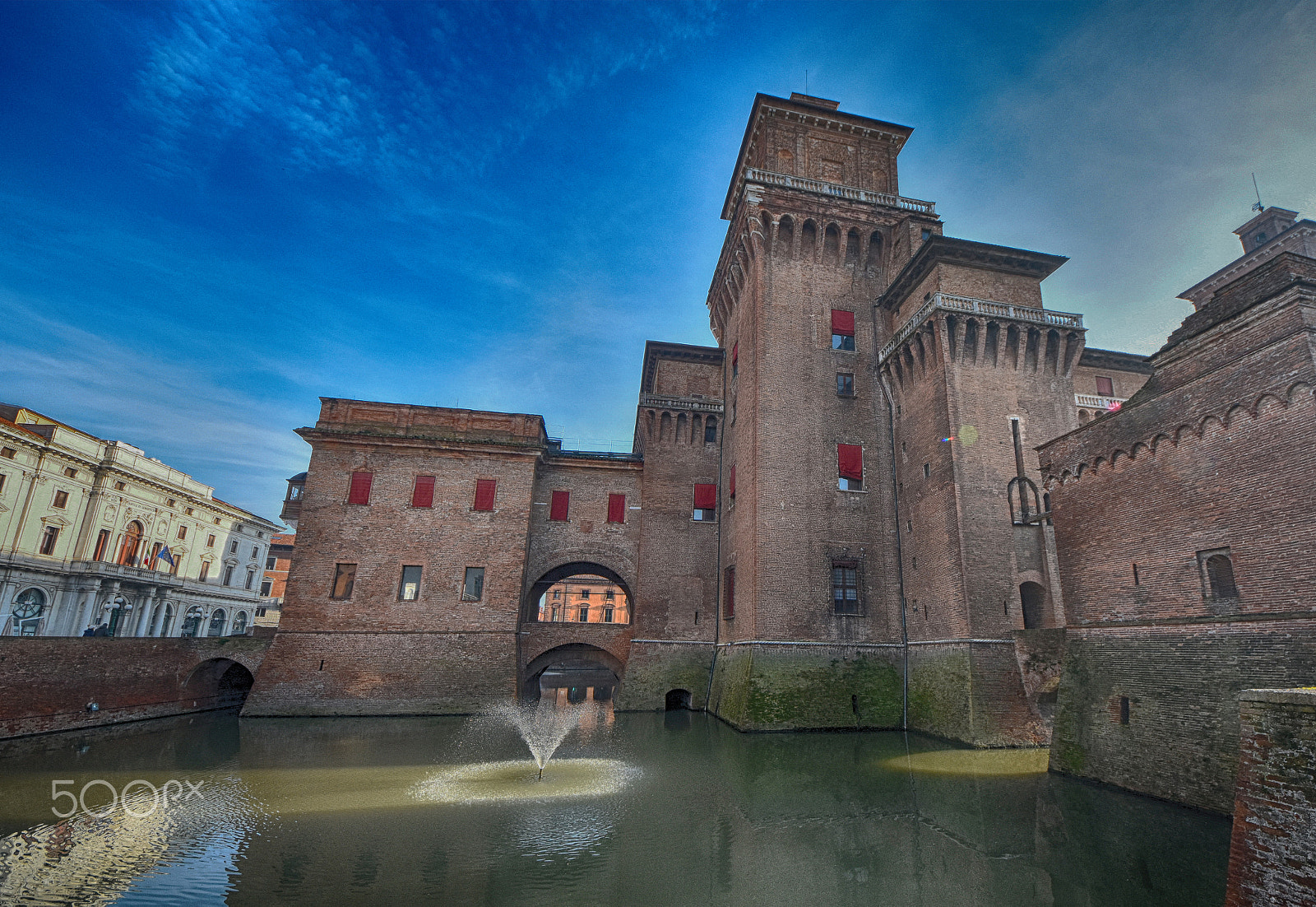 Sigma 8-16mm F4.5-5.6 DC HSM sample photo. The ferrara castle photography