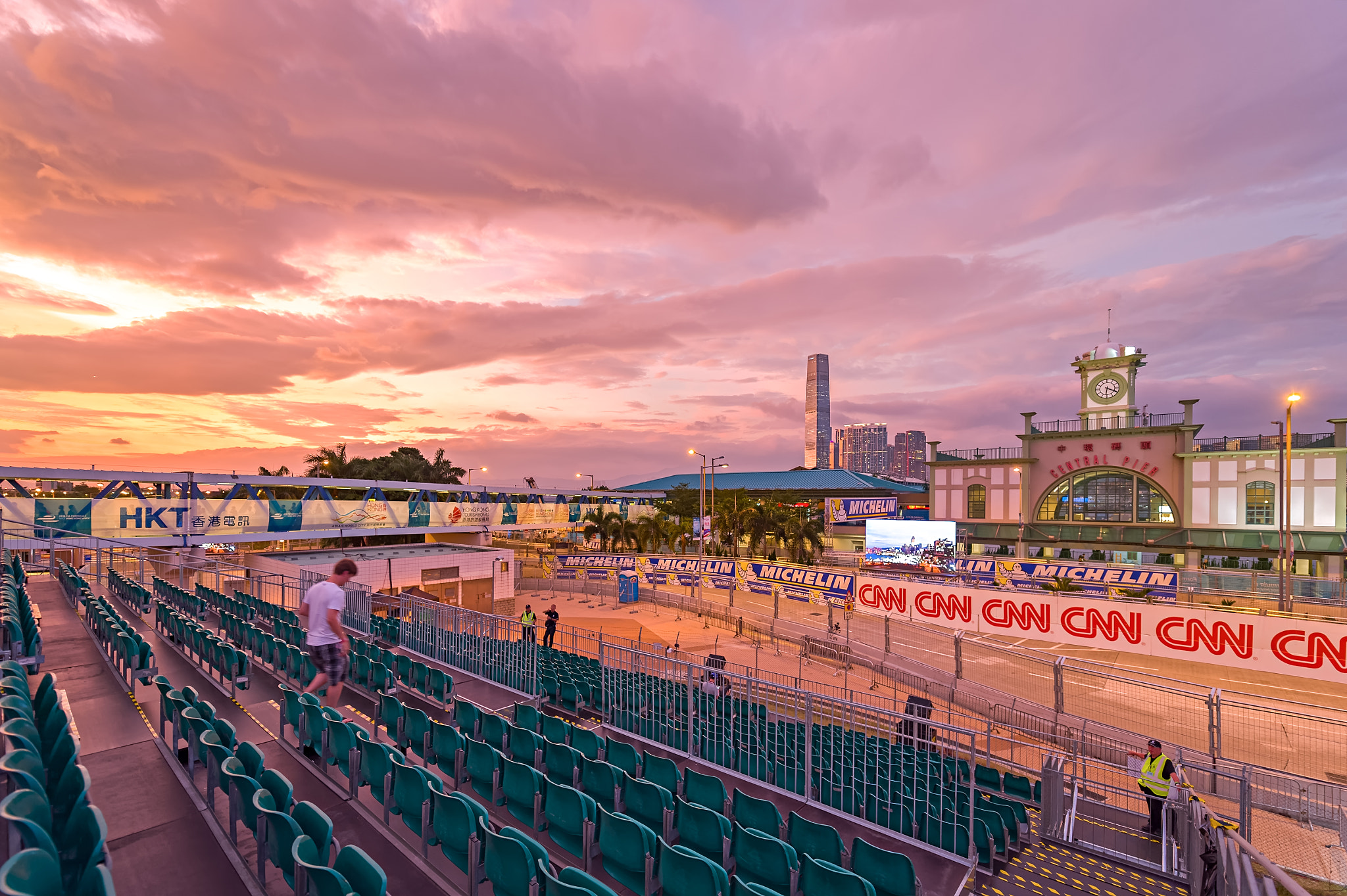 Nikon D4S sample photo. Evening at central pier, hong kong photography