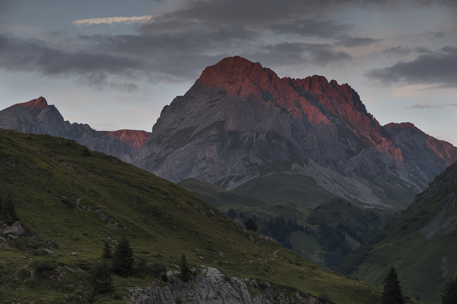 Nikon D500 sample photo. Alpenglow ... photography