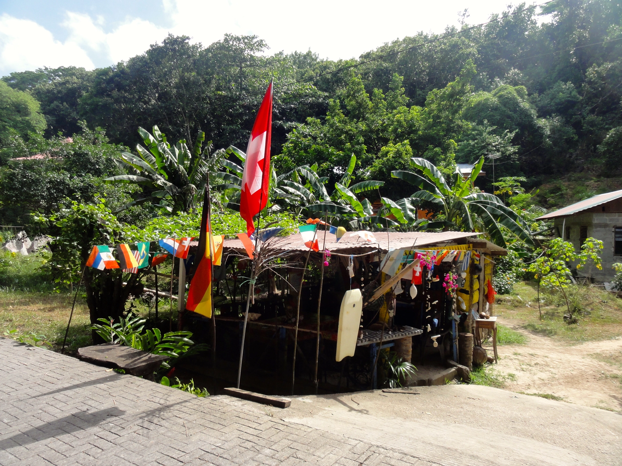 Sony DSC-HX5V sample photo. Snackstore on la dique, seychelles photography