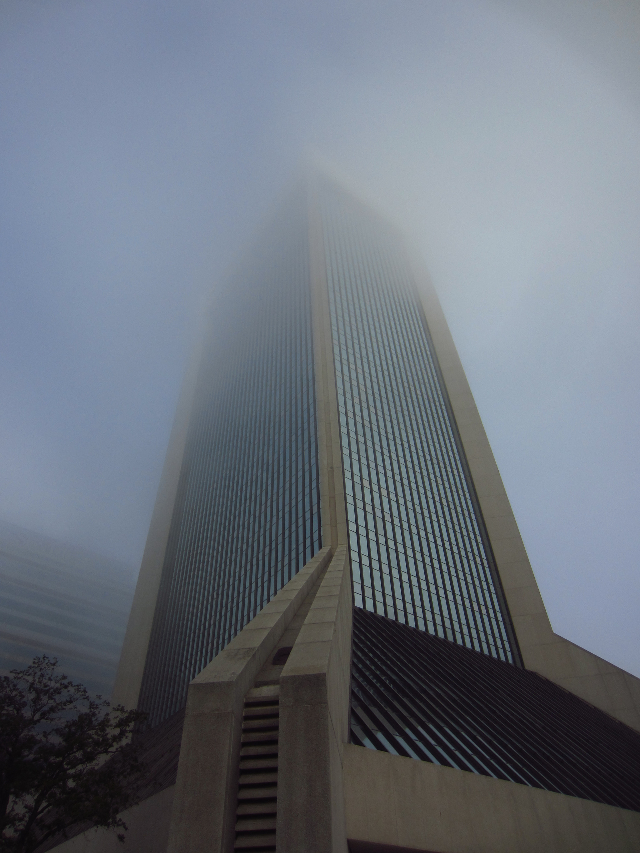 Canon PowerShot ELPH 300 HS (IXUS 220 HS / IXY 410F) sample photo. Wells fargo center (currently) jacksonville, fl photography