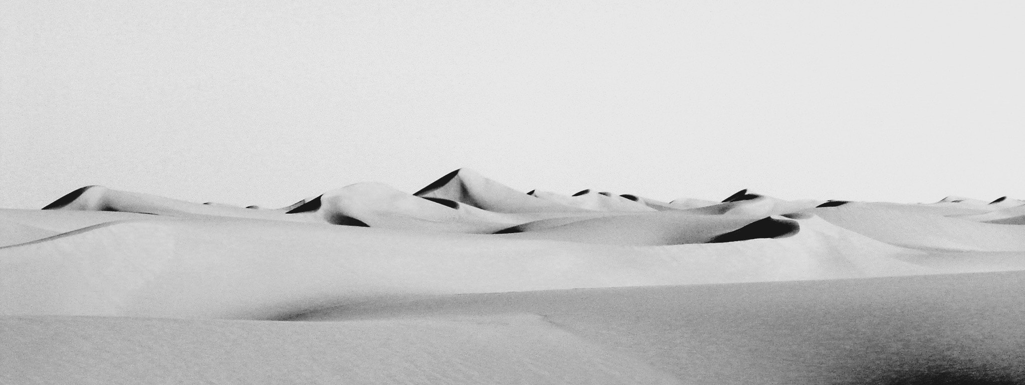 Sony DSC-P10 sample photo. Libia loneliness photography
