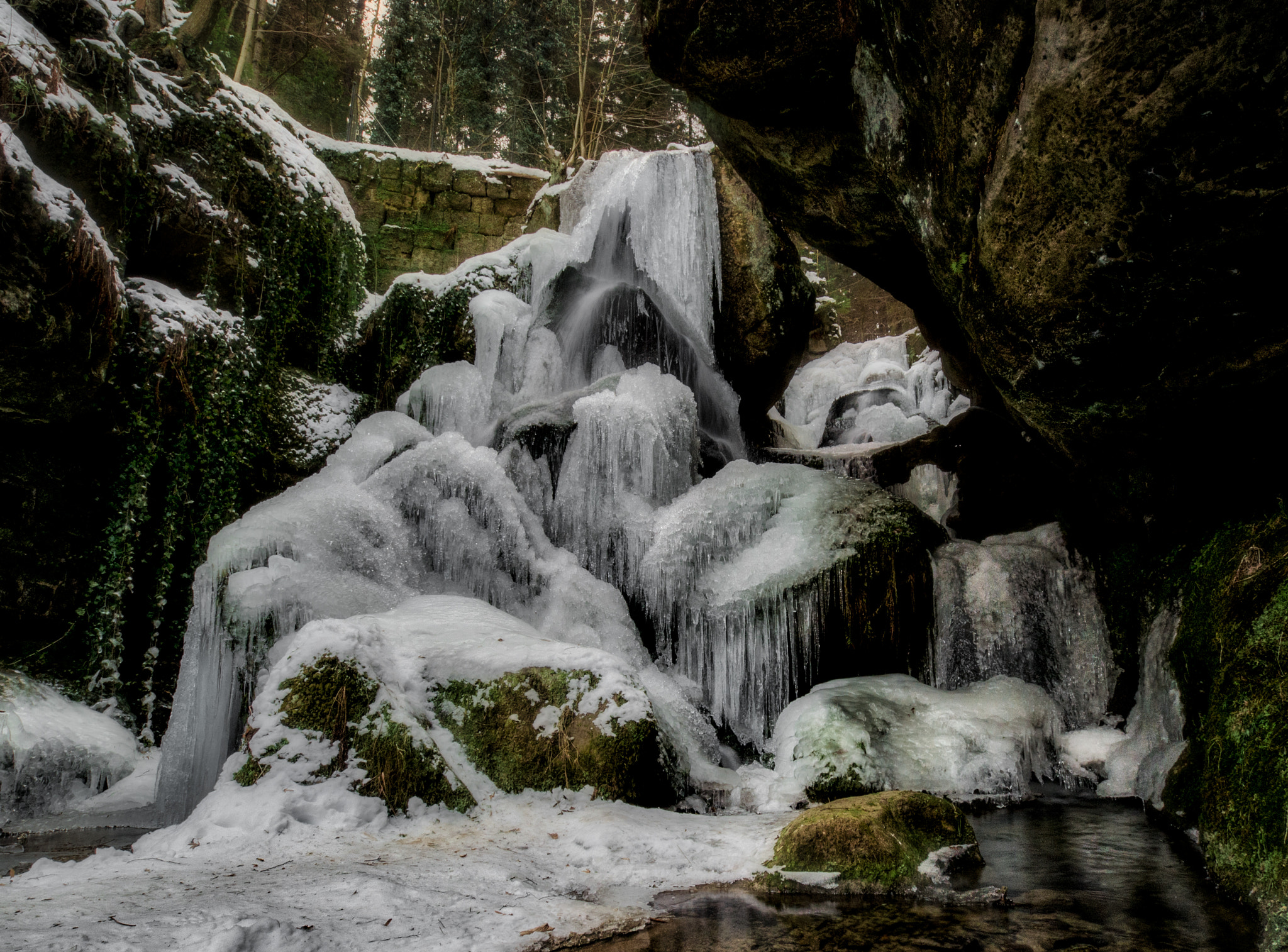 Samyang 14mm F2.8 ED AS IF UMC sample photo. Frozen photography