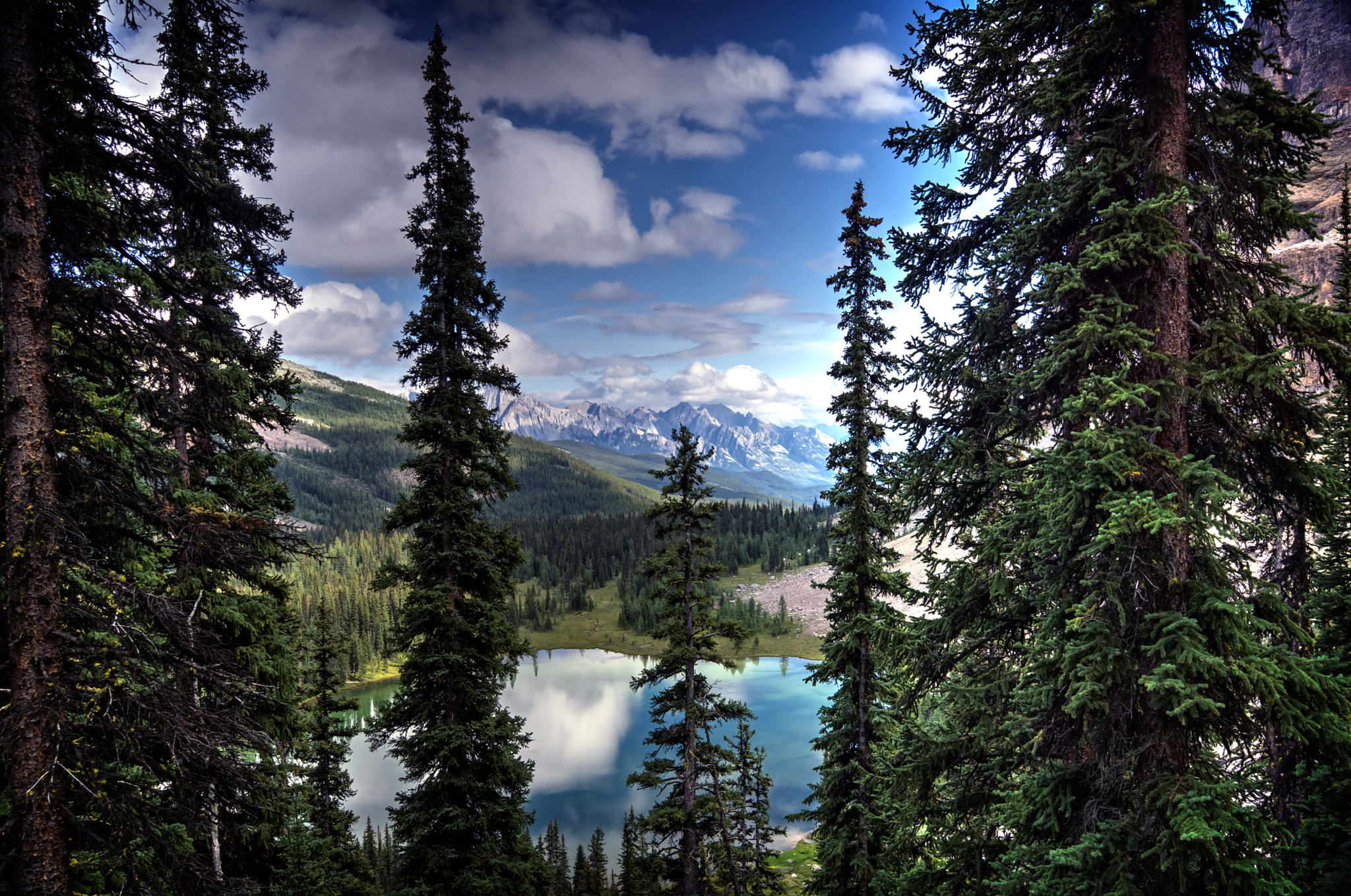 Sony SLT-A77 sample photo. Rockbound lake photography