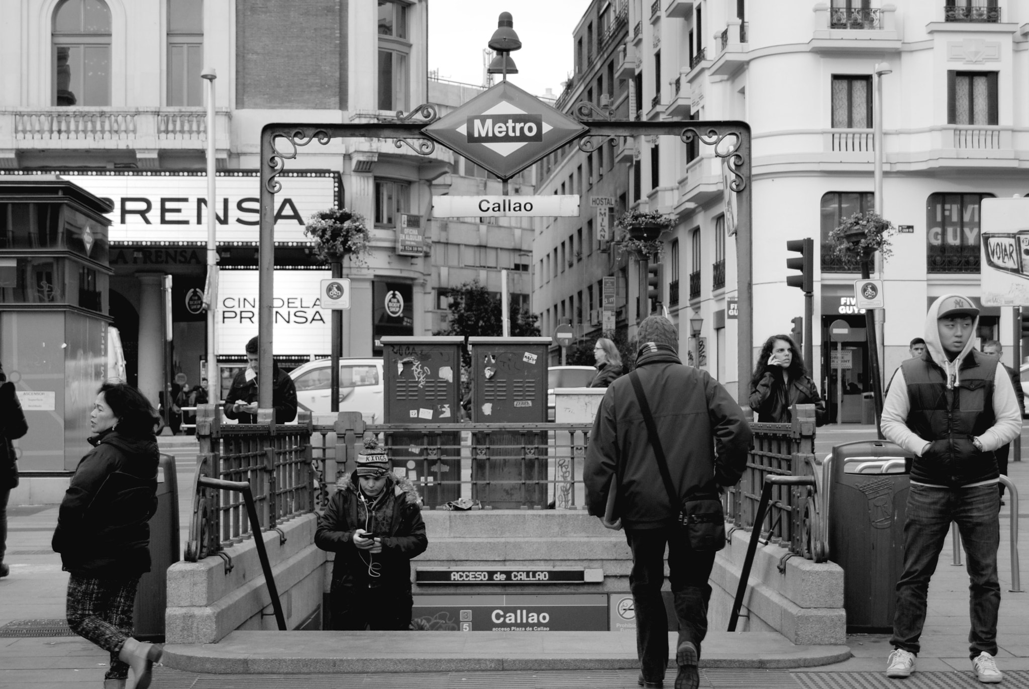 Nikon D200 sample photo. Metro en madrid photography