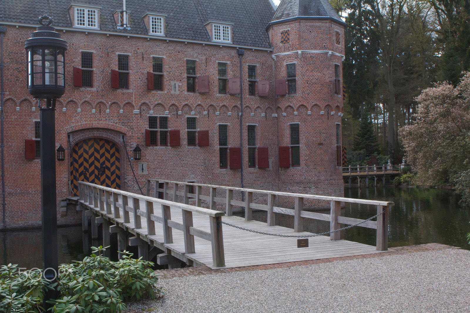 Canon EOS 60D + Canon EF 24-70mm F2.8L USM sample photo. The small castle at palace 't loo in apeldoorn photography