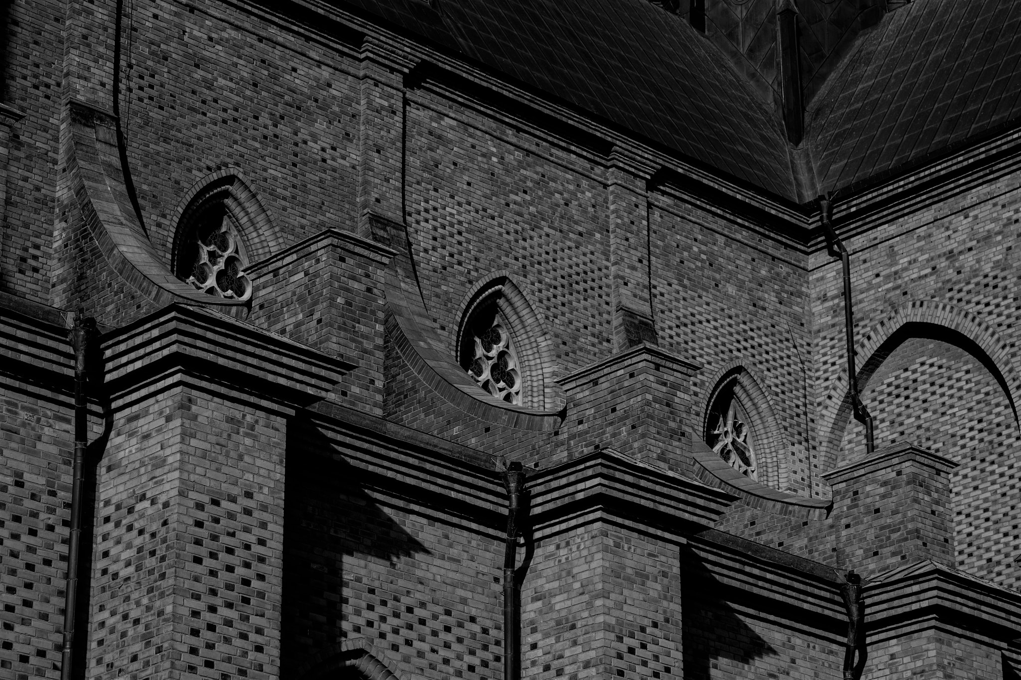 Sony ILCA-77M2 sample photo. Cathedral photography