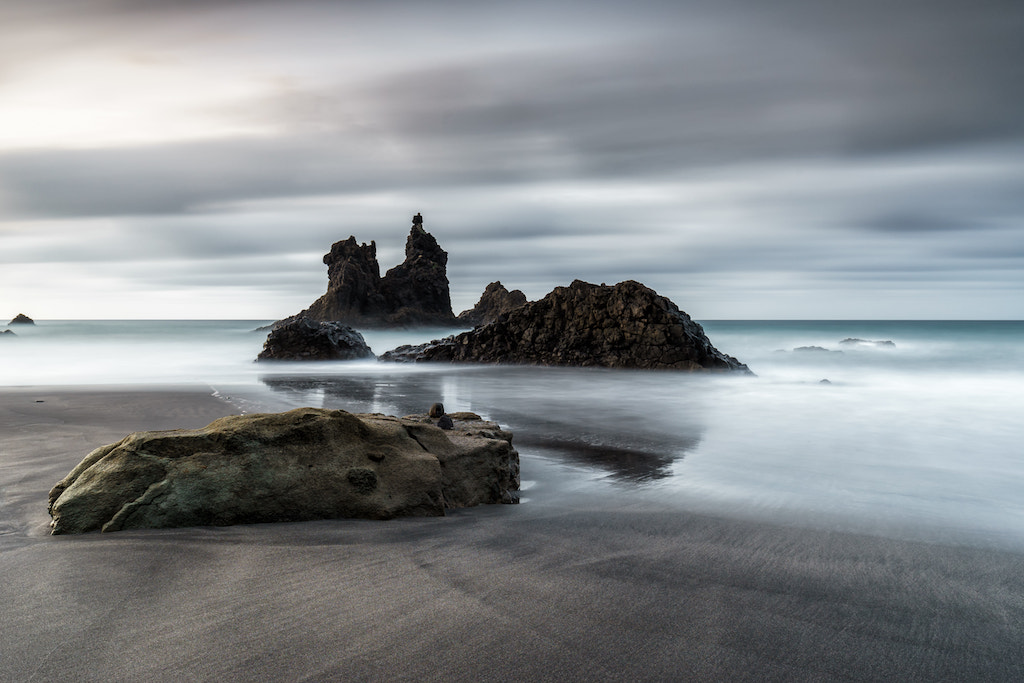 Canon EF 16-35mm F4L IS USM sample photo. Teneriffa / benijo beach vii photography