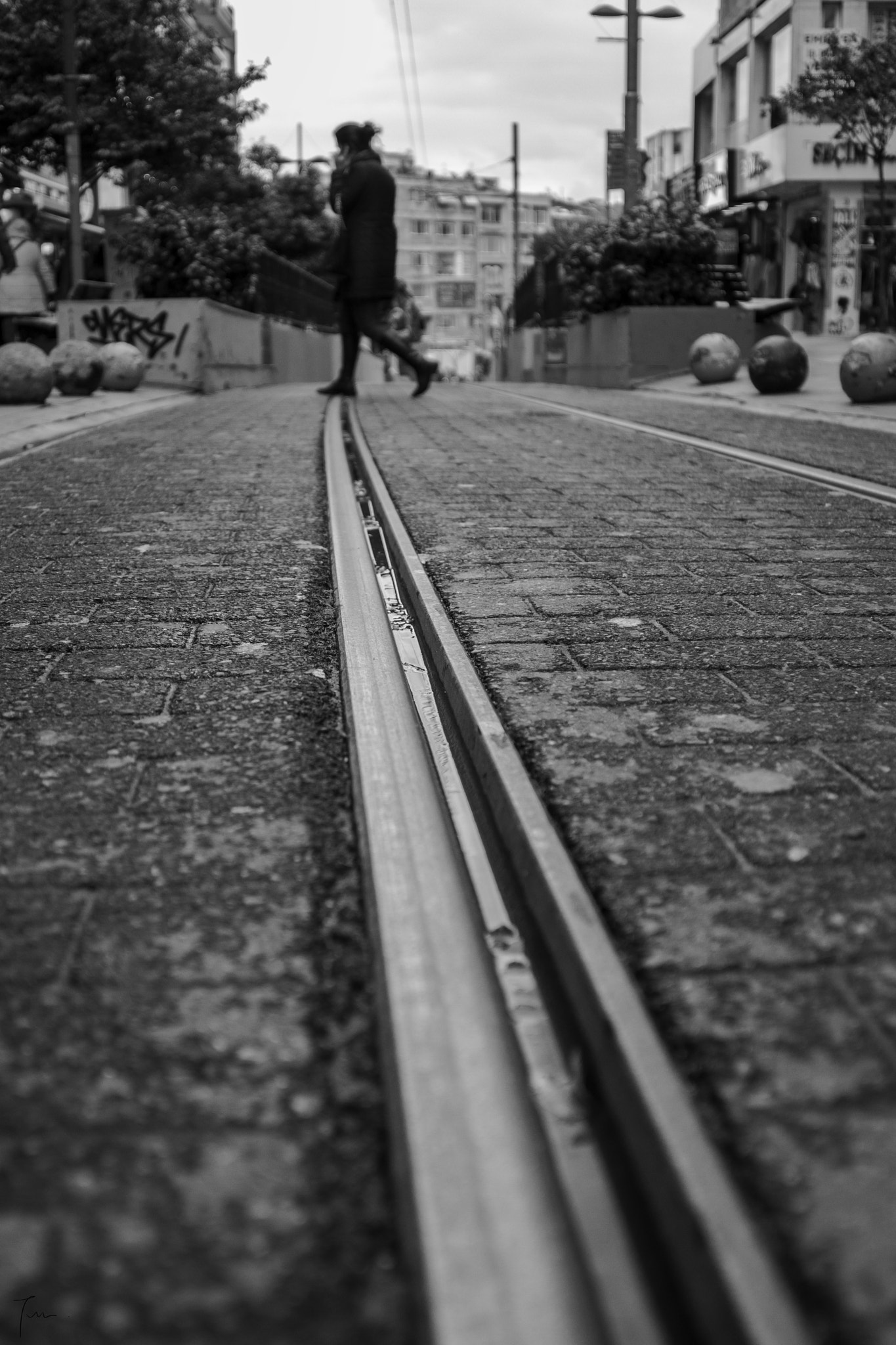 Canon EF 35-80mm f/4-5.6 sample photo. Kadikoy's street photography