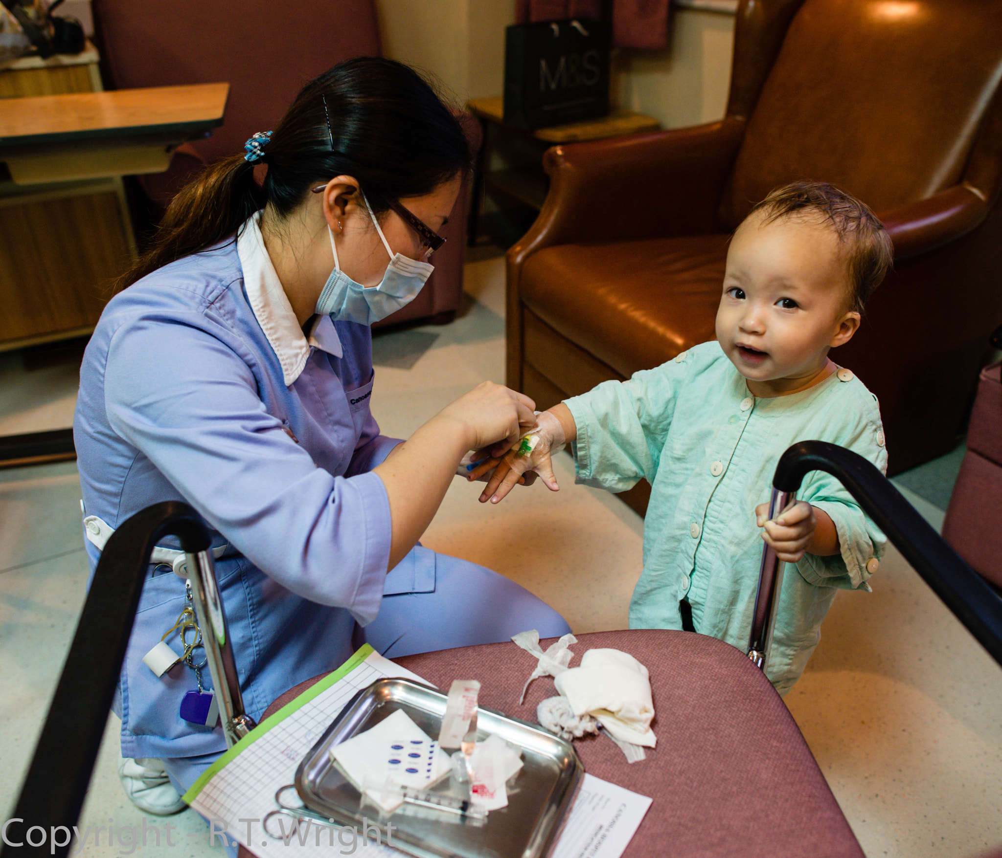 Nikon D800 + Nikon AF-S Nikkor 24mm F1.4G ED sample photo. Hospital visit photography