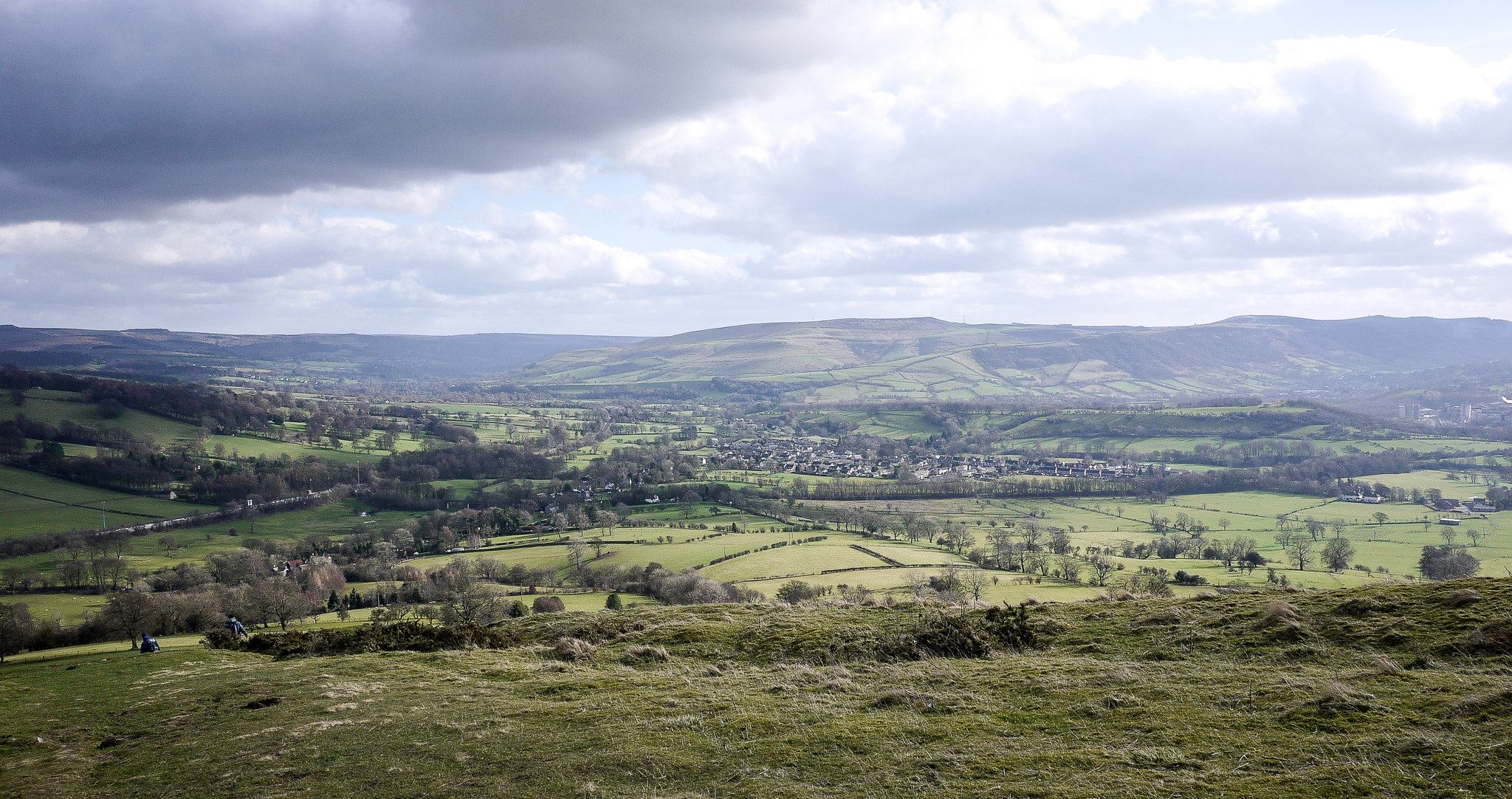 Panasonic Lumix DMC-GF2 sample photo. Castleton from hollins cross photography