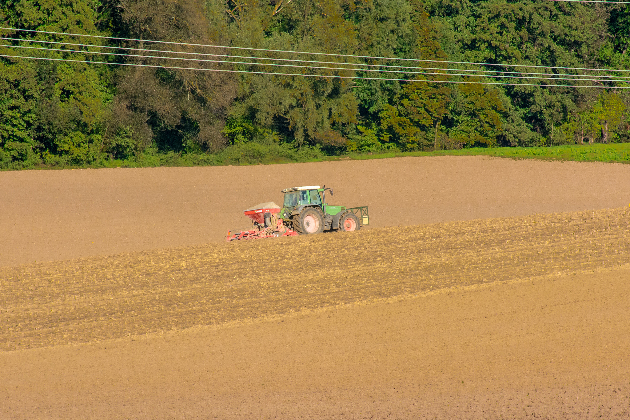 Sigma 70-300mm F4-5.6 APO DG Macro sample photo. Tractor photography