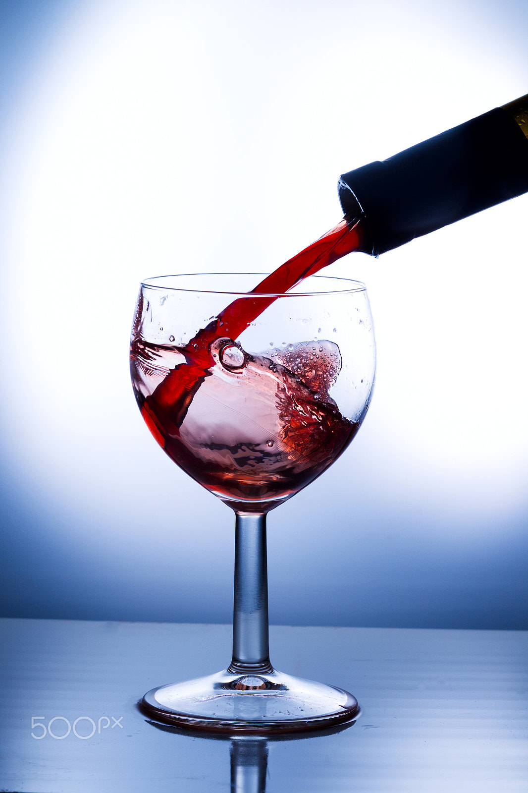 Canon EF 70-200mm F2.8L USM sample photo. Wine pouring into a glass photography