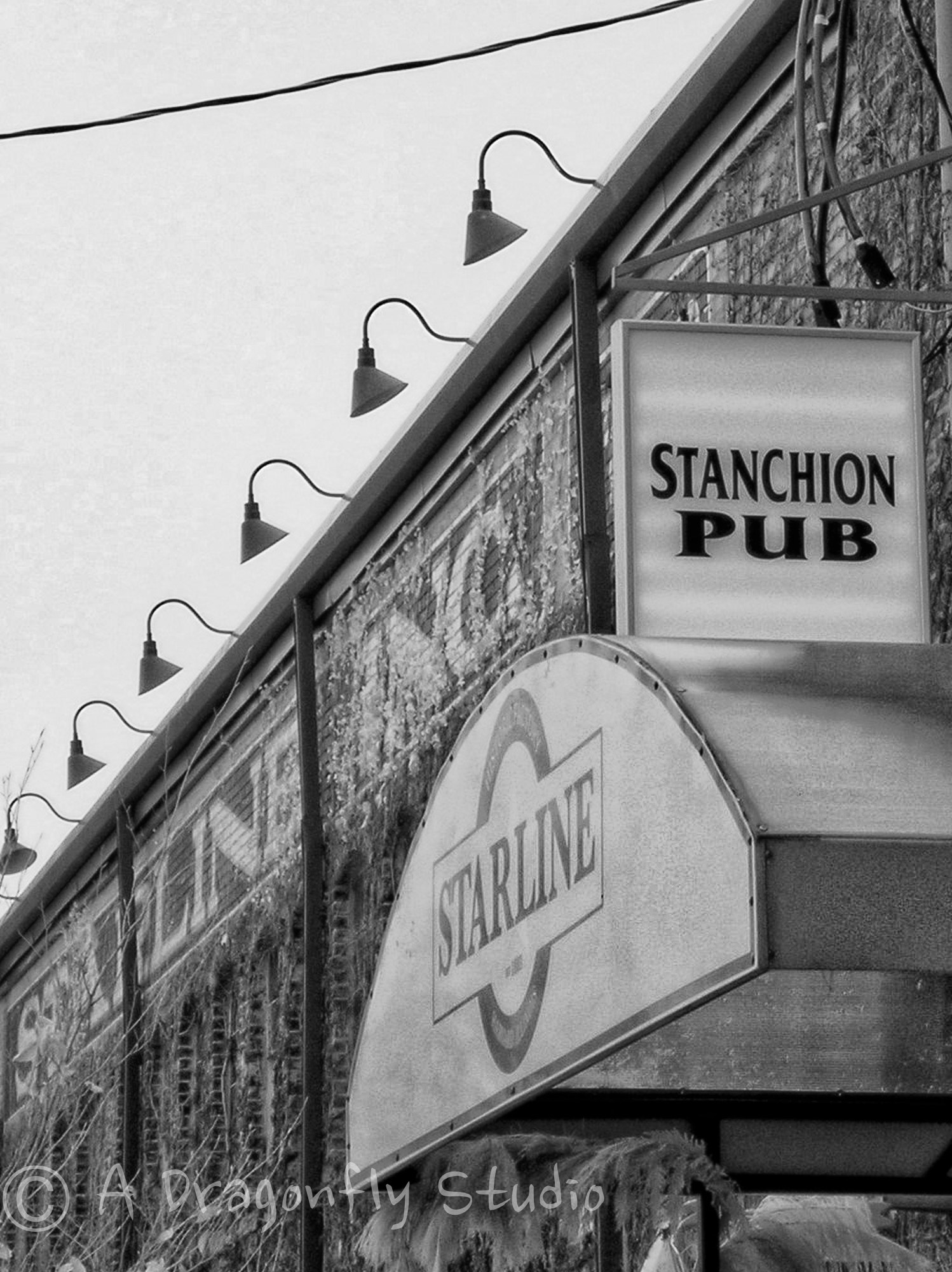 Nikon E5400 sample photo. Stanchion pub photography