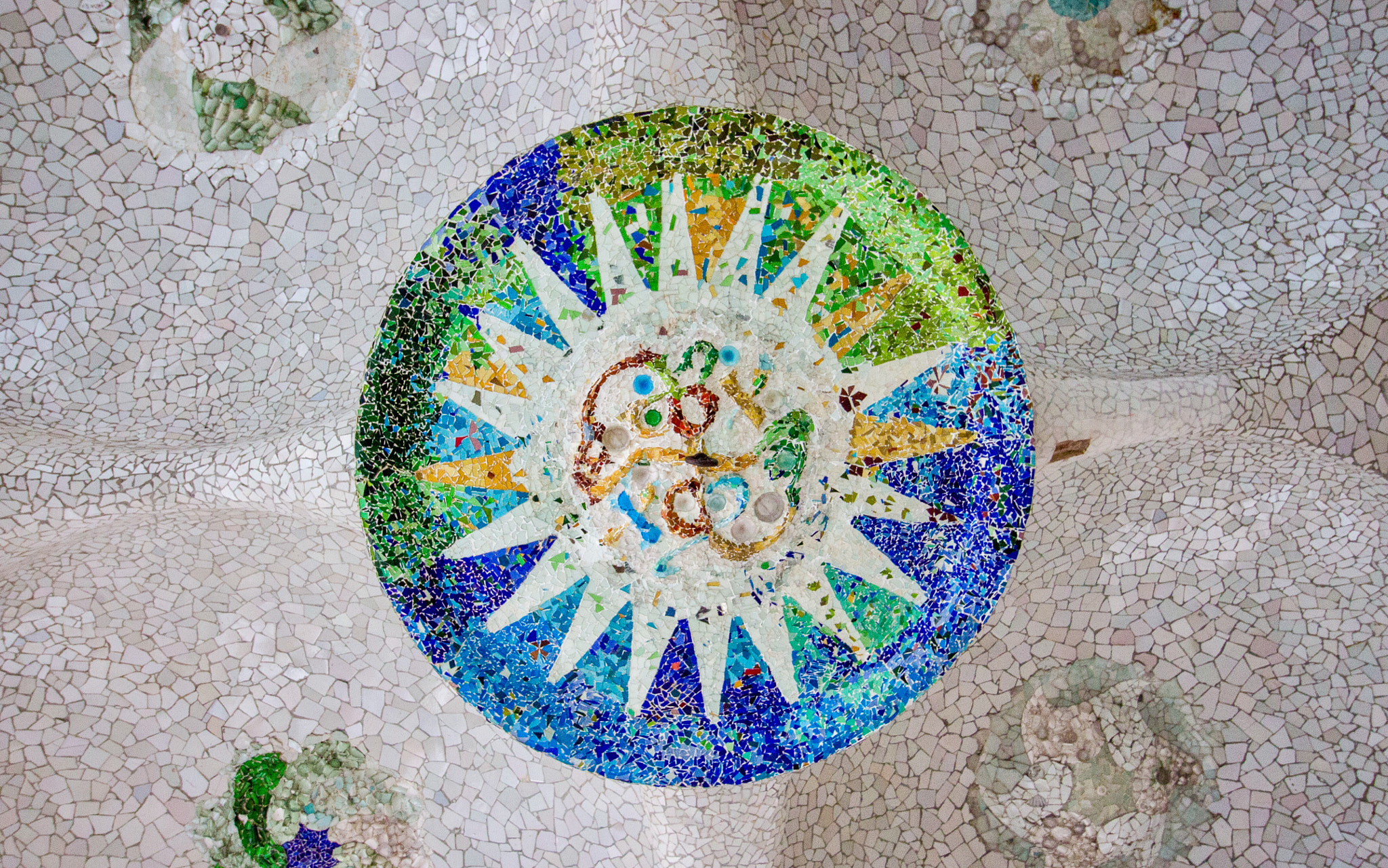 Canon EOS 600D (Rebel EOS T3i / EOS Kiss X5) sample photo. Park güell photography