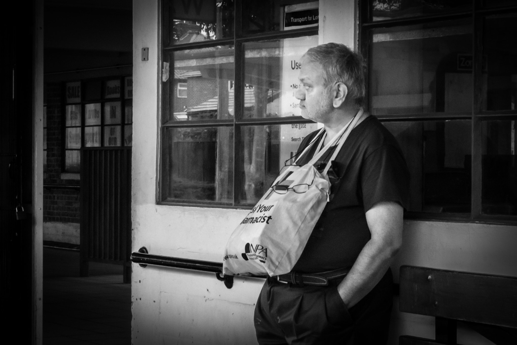 Fujifilm X-A2 + Fujifilm XC 50-230mm F4.5-6.7 OIS II sample photo. Watching and waiting. photography