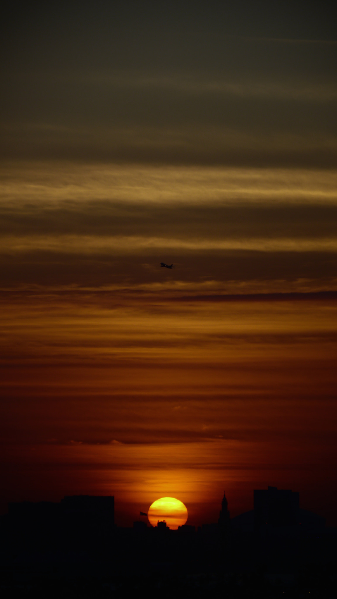 Panasonic Lumix DMC-GH2 sample photo. Sun photography