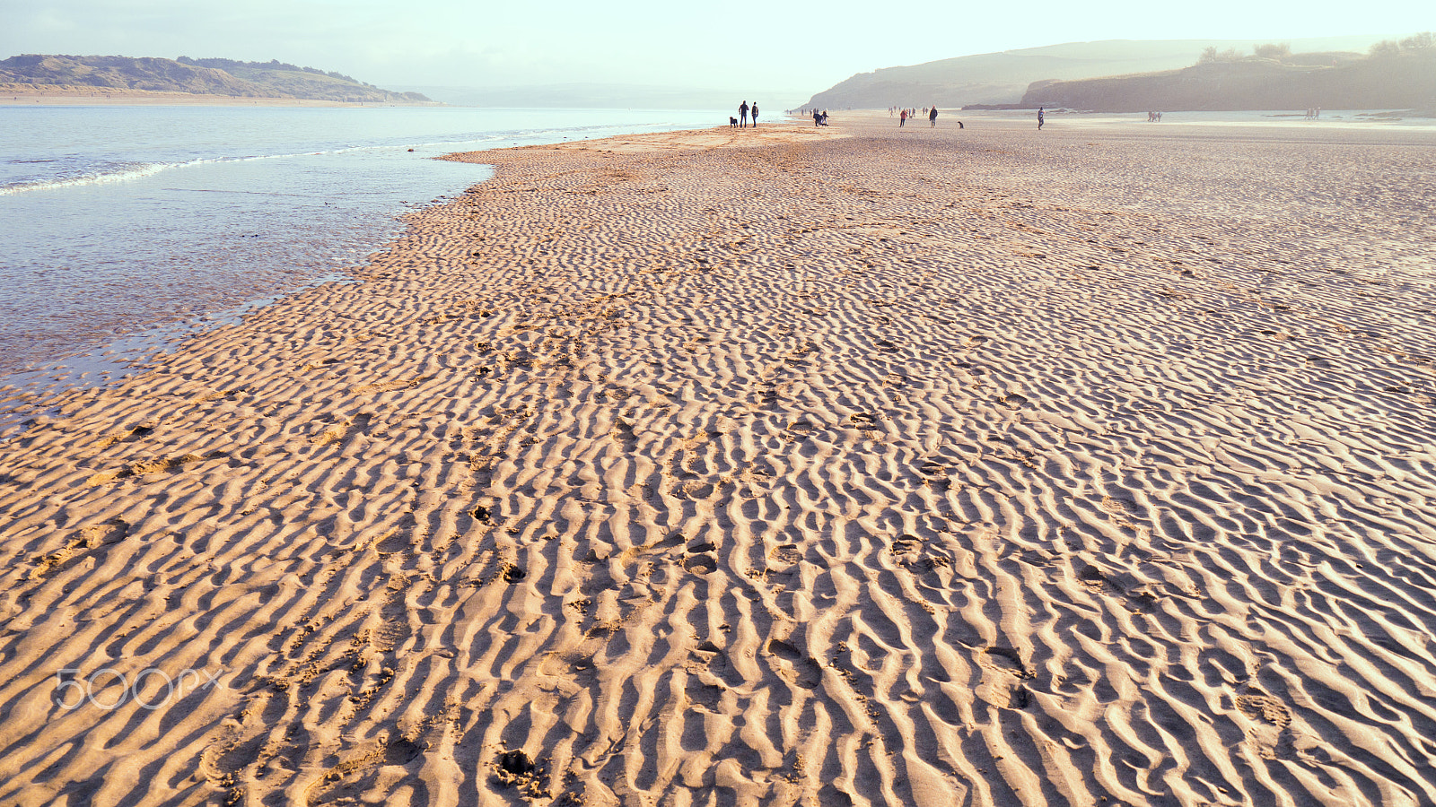 Panasonic Lumix DMC-GH2 sample photo. Winter walk - padstow beach, cornwall, england photography