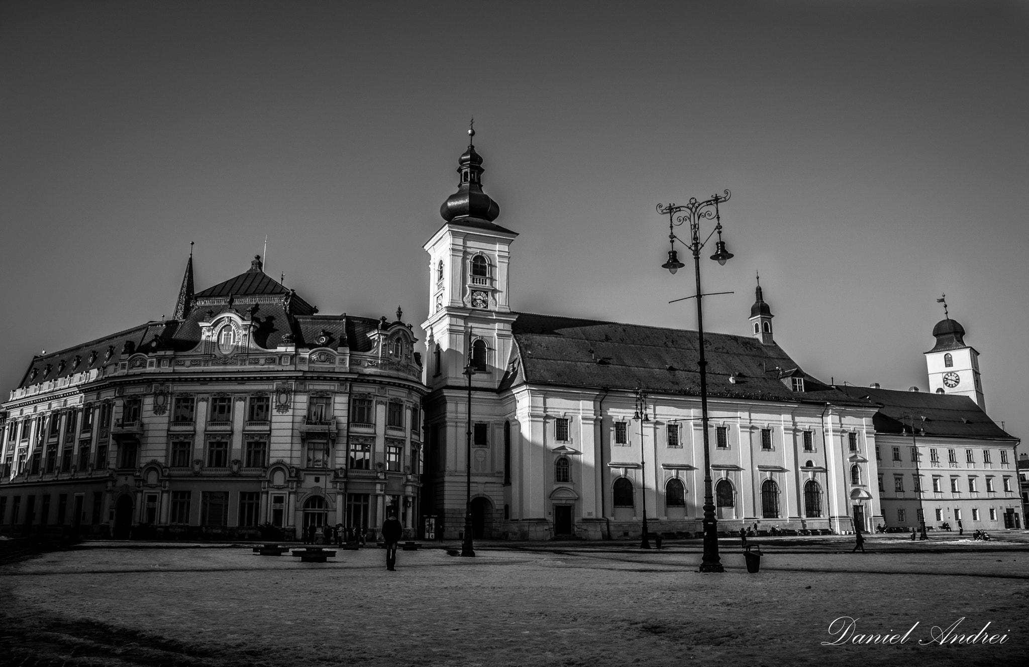 Sigma 28-300mm F3.5-6.3 DG Macro sample photo. Piata mare, sibiu photography
