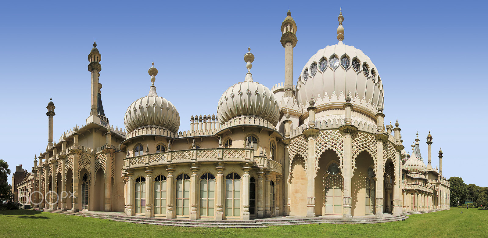 Canon EF-S 17-85mm F4-5.6 IS USM sample photo. Royal pavillion panorama brighton photography