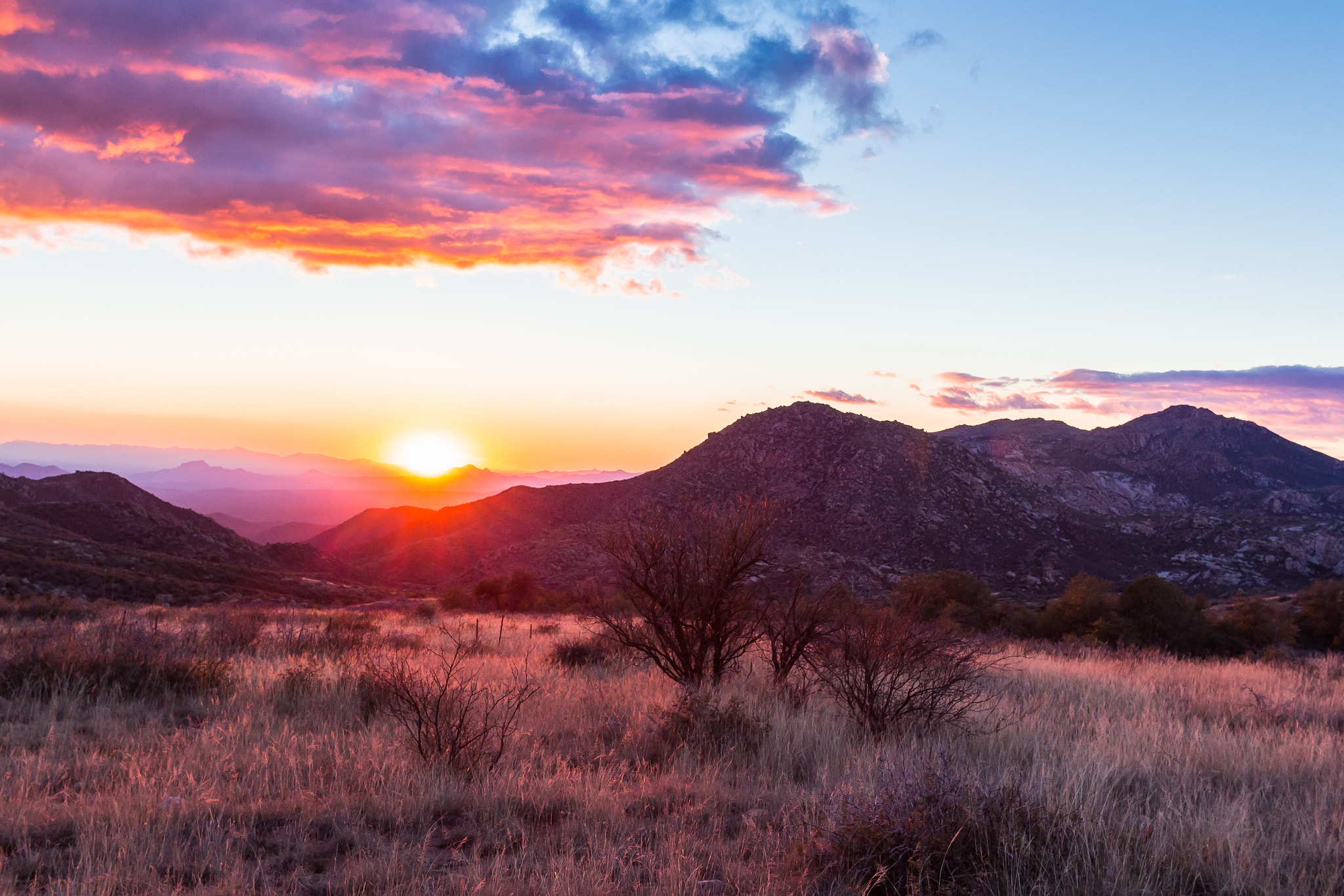 Canon EF-S 24mm F2.8 STM sample photo. Four peaks road - sunset photography