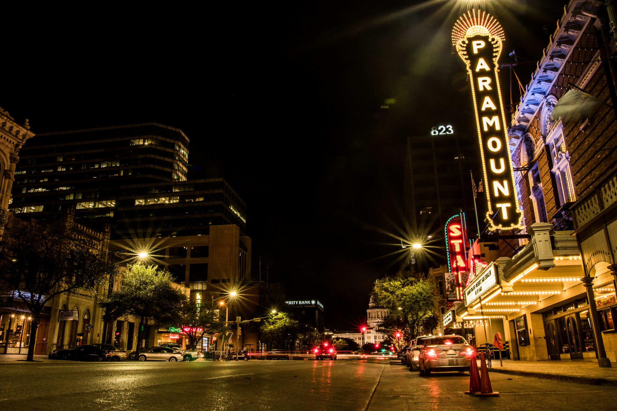 Nikon D500 + Sigma 18-35mm F1.8 DC HSM Art sample photo. Austin congress avenue photography