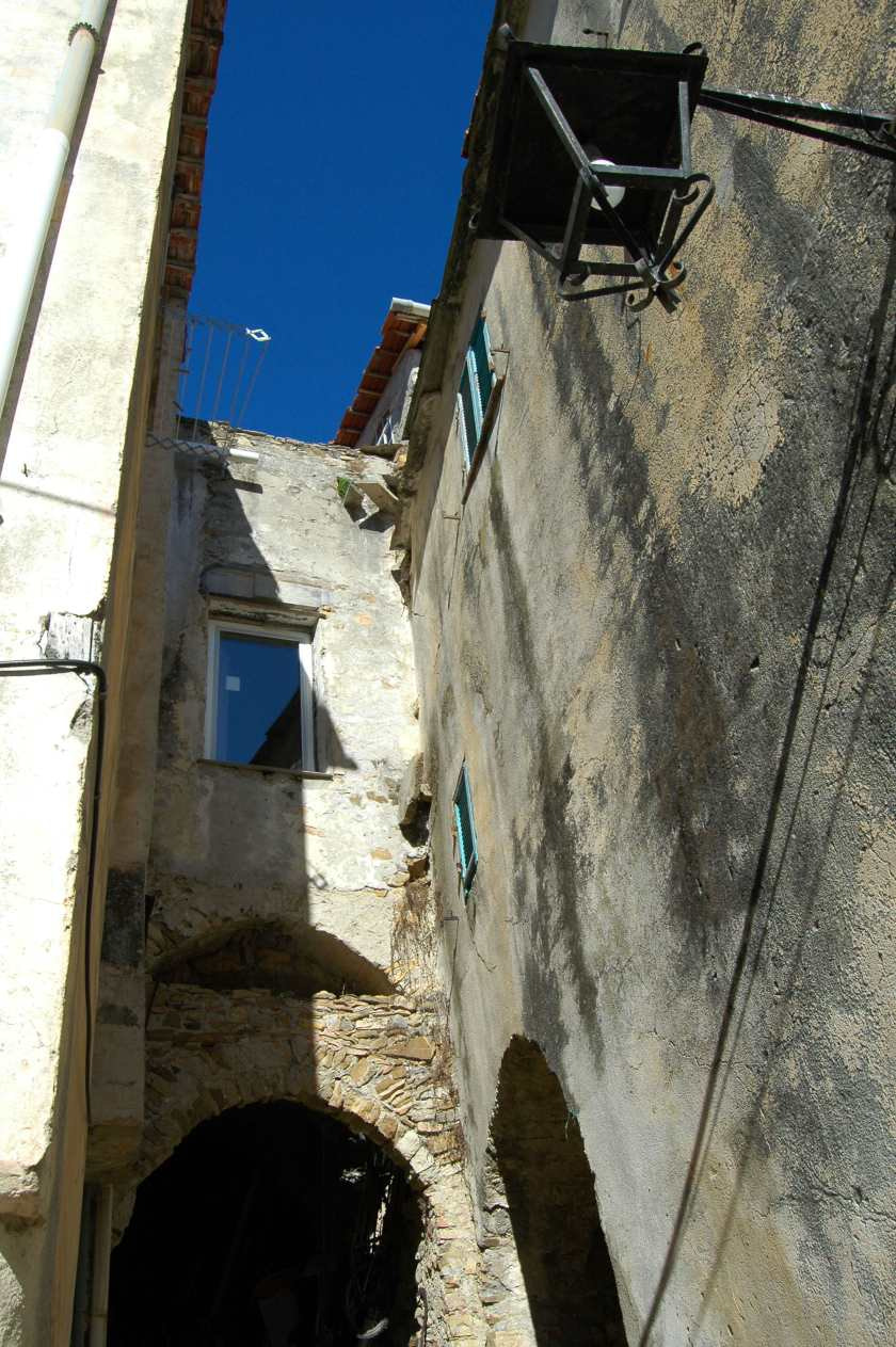 Nikon D70 sample photo. Pompeiana (im) photography