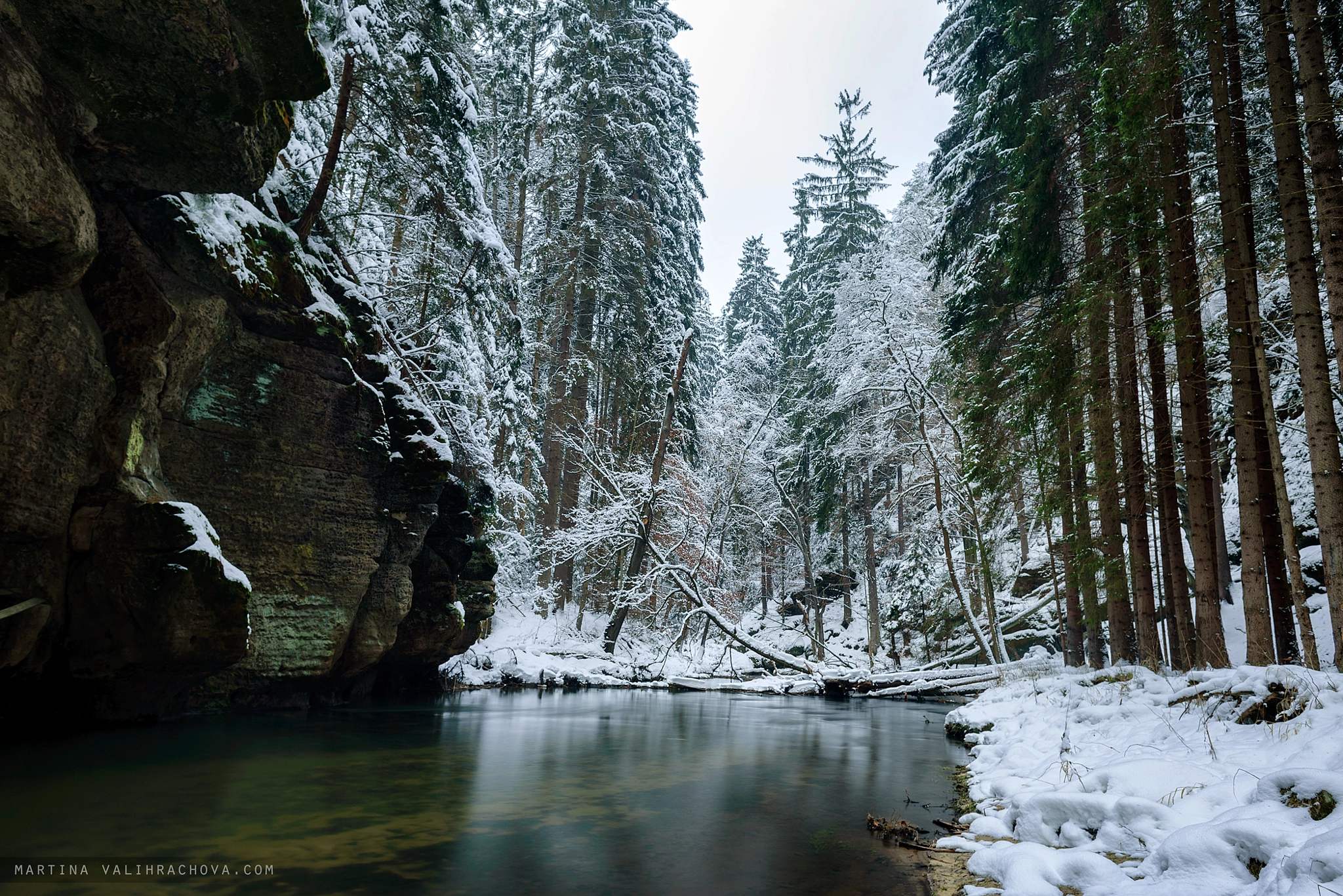 Nikon D750 + Nikon AF Nikkor 24mm F2.8D sample photo. Kamenice river photography