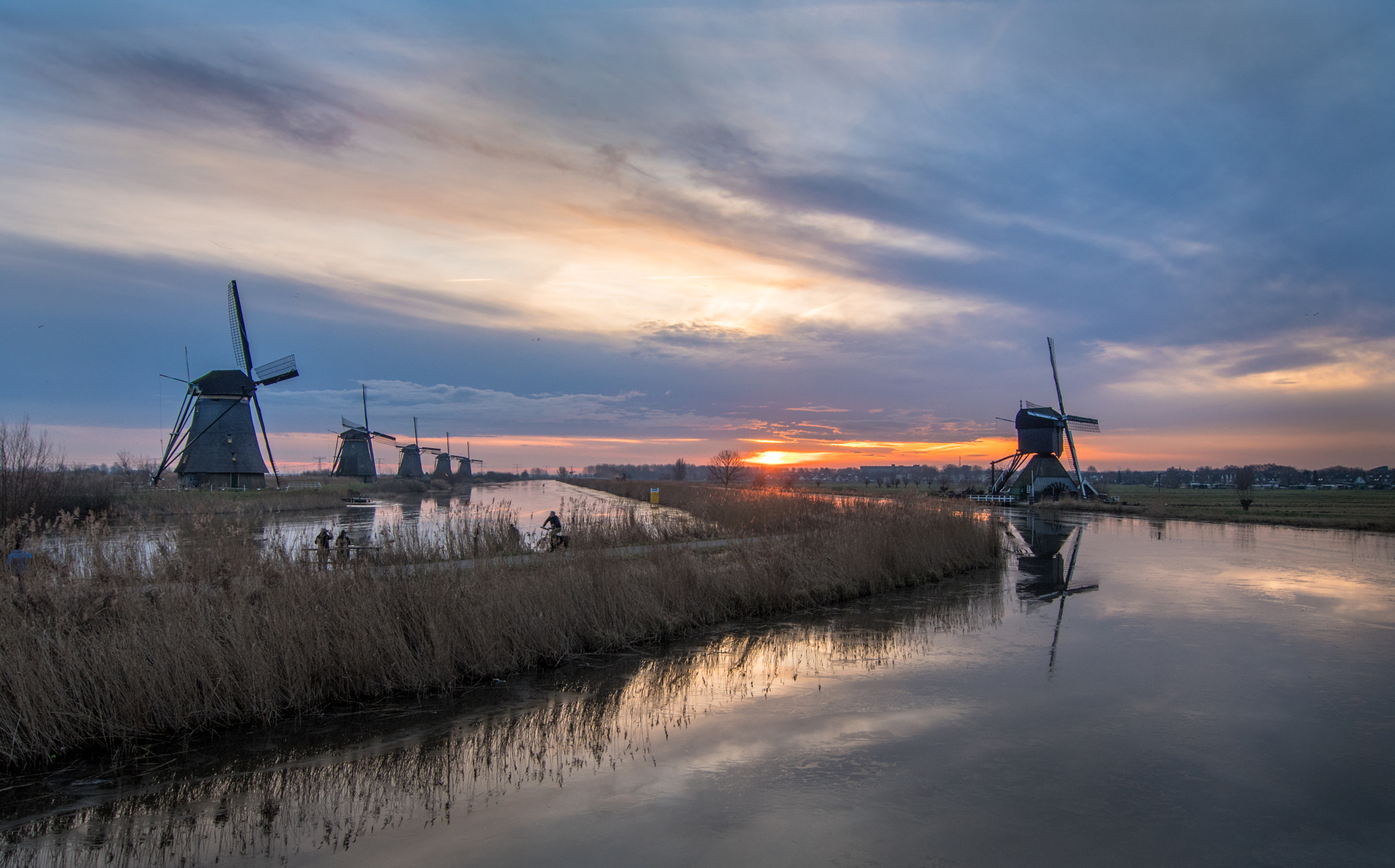 Tokina AT-X Pro 12-24mm F4 (IF) DX sample photo. Windmill kinderdijk netherlands photography