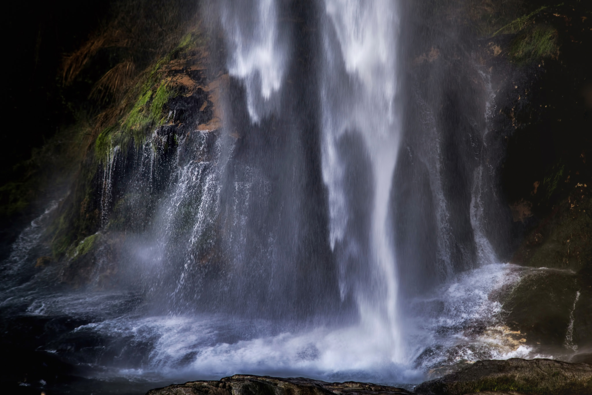 AF Zoom-Nikkor 35-135mm f/3.5-4.5 N sample photo. Salto de la novia photography